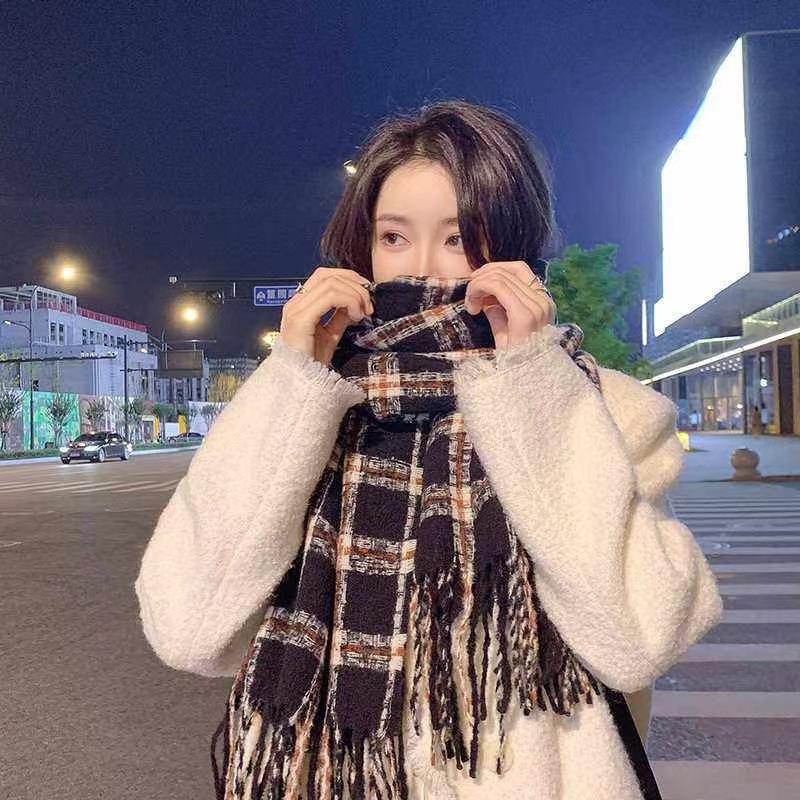 Autumn and Winter Scarves Women's Winter High-end Scarves Thickened and Warm Tonglu Imitation Cashmere Plaid Scarves