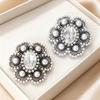 Baroque Style Brooches for Women with Rhinestones Pearls Unisex Design for Elegant or Formal Attire