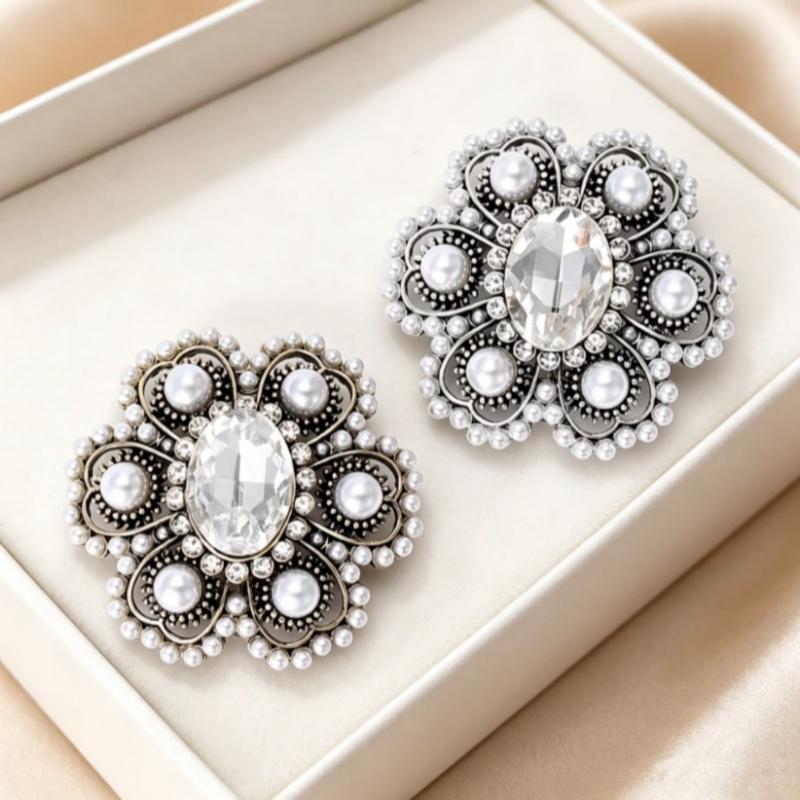 Baroque Style Brooches for Women with Rhinestones Pearls Unisex Design for Elegant or Formal Attire