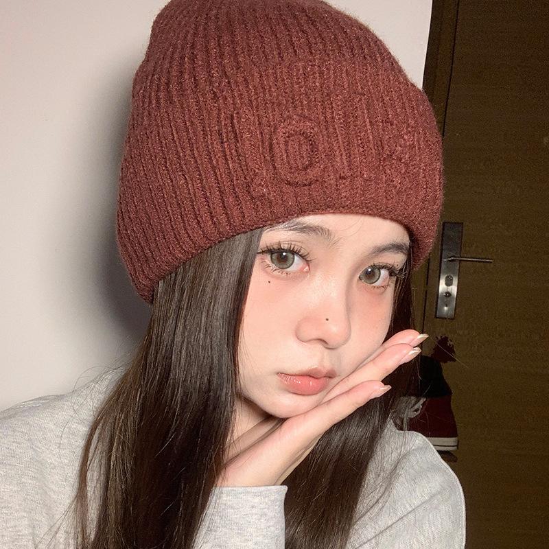 Korean Style Fashion Letter Printed Wool Hat for Women In Autumn and Winter Warm Pullover Cold Hat Showing Face Small Ear Protection Knit Hat Trendy