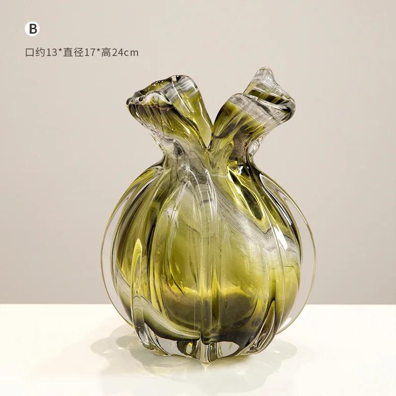 Vase glass gradual change color newChinese creative irregular shape suitable for living room table hydroponic flower arrangement