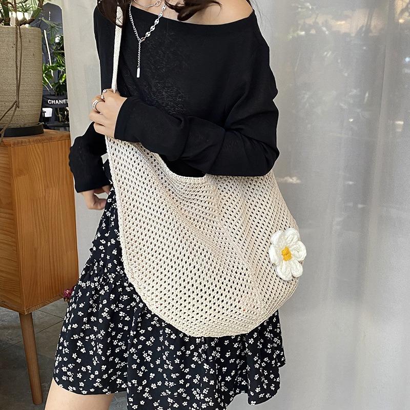 Large Capacity Woven Underarm Bag Women's New Vacation Beach Bag Knitted Hollow Shoulder Bag Tote Bag
