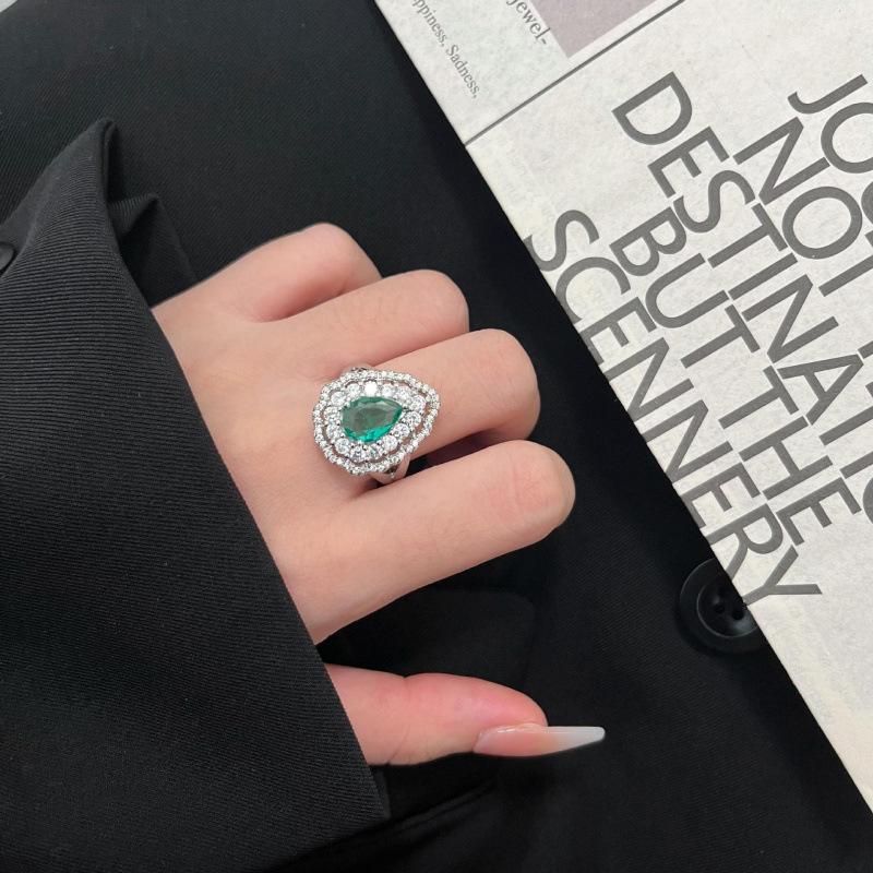 Emerald Gemstone Teardrop Jewelry Set: Pear-Shaped Ring, Earrings, Necklace with Micro-set Zirconia