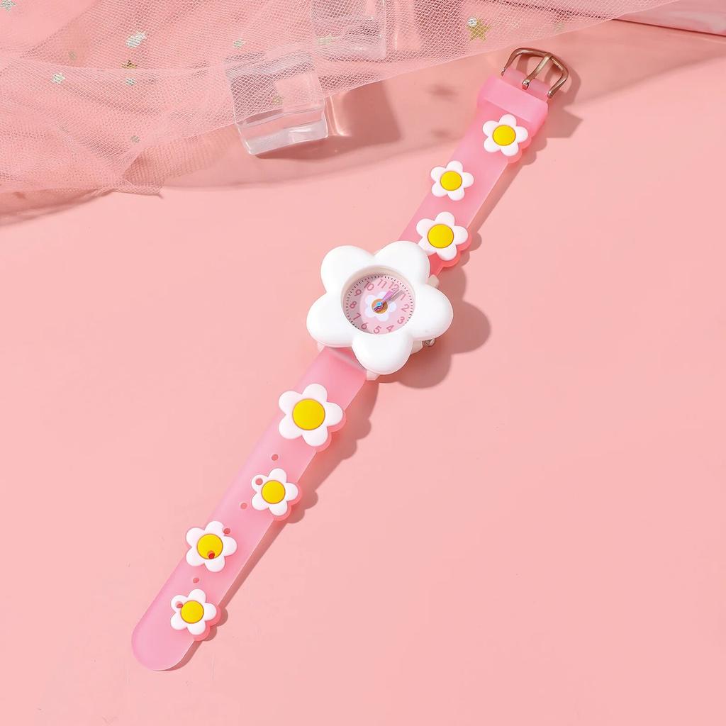 Simple and Stylish Silicone Children's Flower Quartz Watch