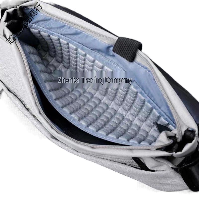 Men's Trendy Large Capacity Crossbody Bag with Magnetic Buckle