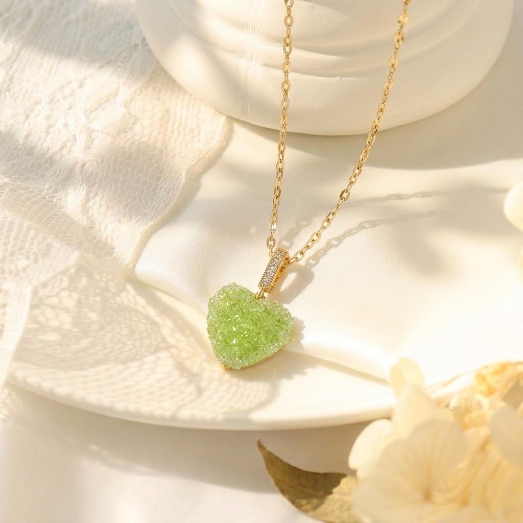 European Style Heart Zirconia Necklace for Women - Creative and Versatile Clavicle Chain Jewelry