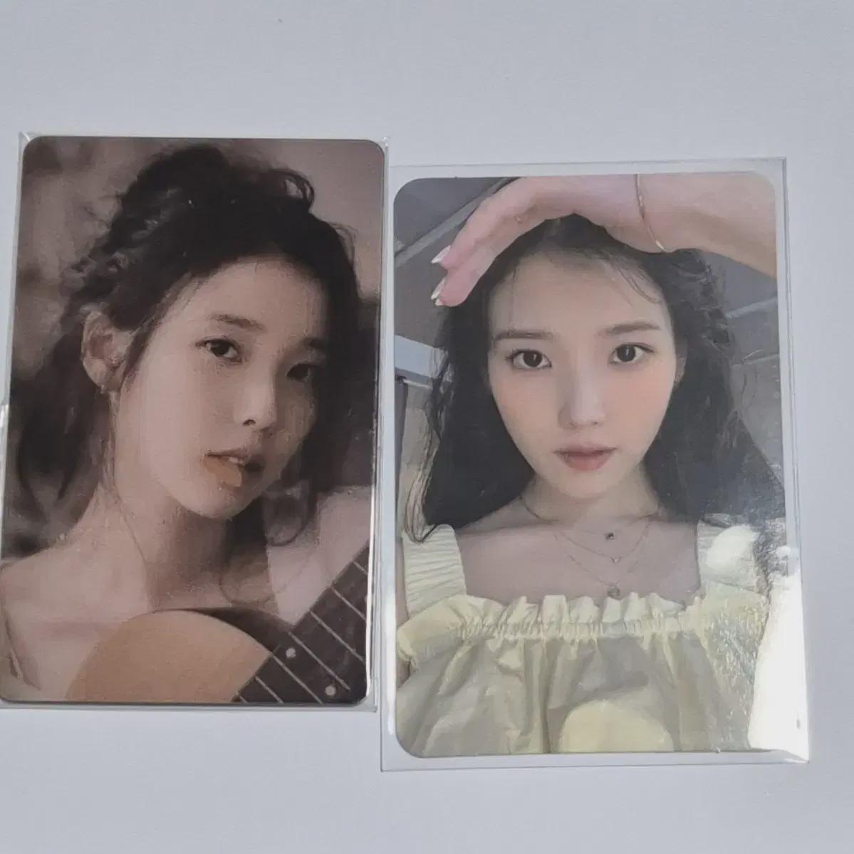 

Iu Moment Exhibition Bonus Photo Card No. 3