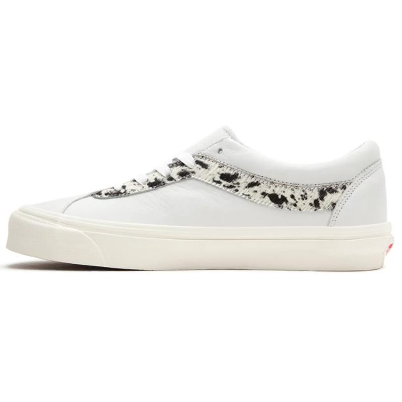 Vans Bold Ni 'True White Pony' Sneakers VN0A3WLP42N