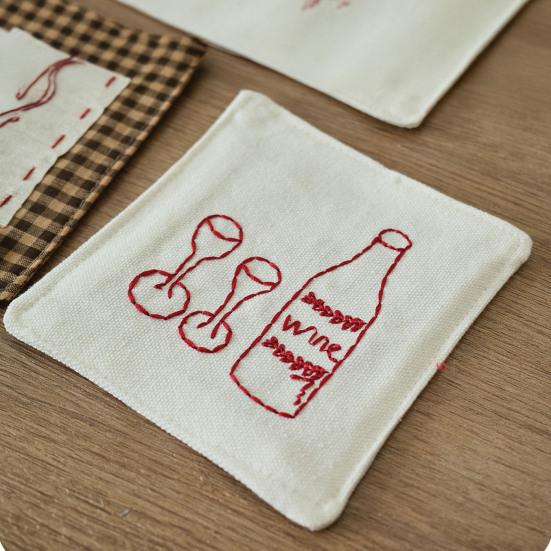 4 pièces sous-verres rustiques en coton, dessous de verre tissés à carreaux brodés à la main pour tasses à café et à thé, protège-table lavable résistant à la chaleur pour la maison