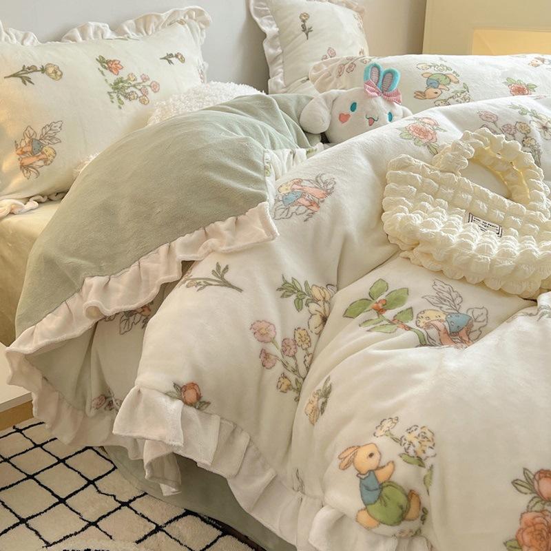 Thickened Milk Fleece Four-Piece Set, Fleece Quilt Cover, Bedding, Coral Flannel Bed Sheet Three-Piece Set