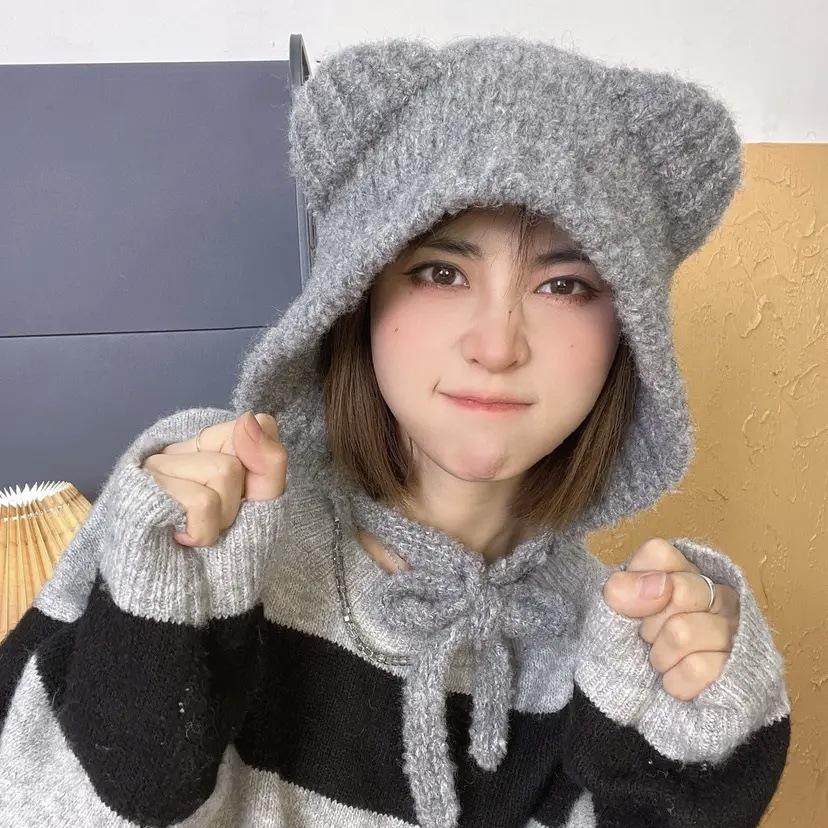 Women's Cute Bear Wool Hat - Warm Plush Knitted Beanie for Large Head Circumference