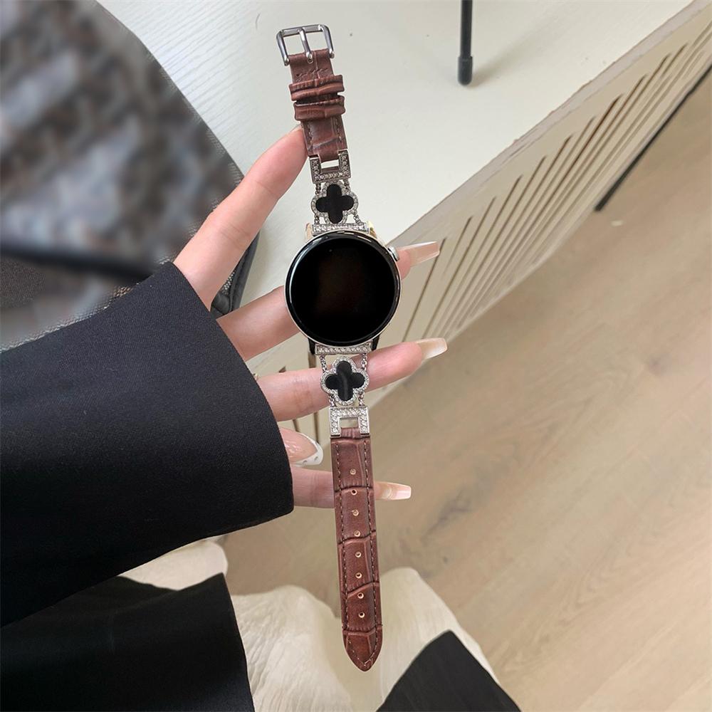 20mm 22mm Luxury Clover Diamonds Strap For Samsung Galaxy Watch 6 4 Classic 3 5 Pro 40 44 42 46 mm Leather Bracelet Women Band
