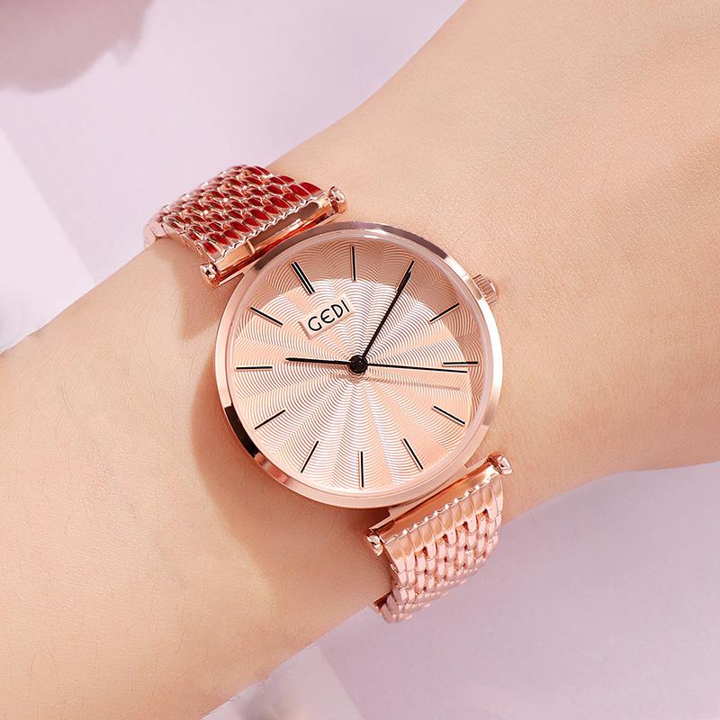 Ladies' Leisure Steel Belt Quartz Pointer Student