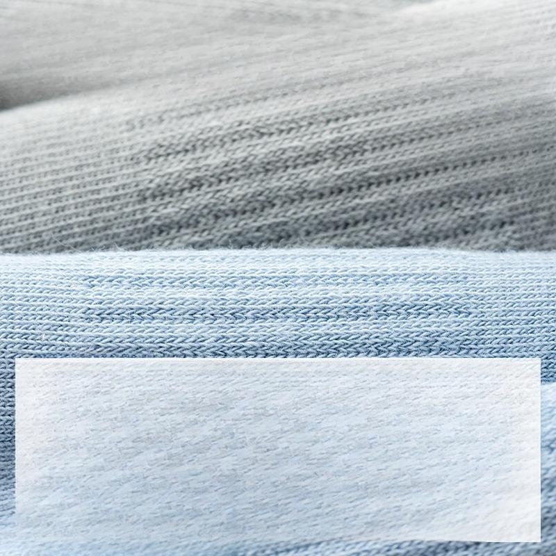 Men's Mid-calf Socks for Spring and Autumn, Antibacterial, Sweat-absorbing and Breathable. Men's Striped White Casual Socks for Spring and Autumn