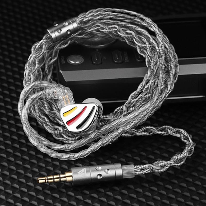 Premium Silver Coated Sound Cable with Low Resistance Design Ensuring Uninterrupted Music Streaming for Audiophile