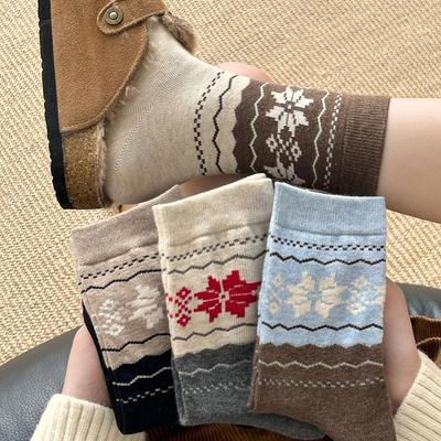 Damen Baumwollsocken in Mid-Calf-Länge für Herbst und Winter, Fair Isle Baumwollsocken, Warme dicke Socken im Weihnachts-Stil, Trendige Frotteesocken