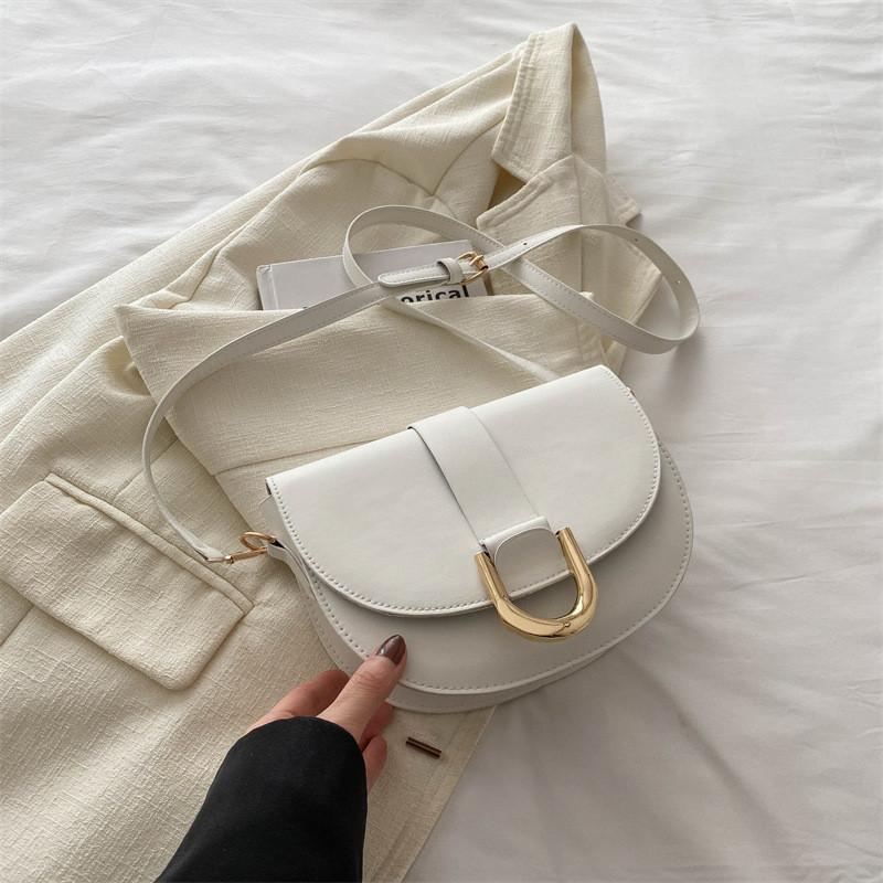 

Stylish Retro Solid Color Saddle Bag For Women With Trendy Half-moon Design білий