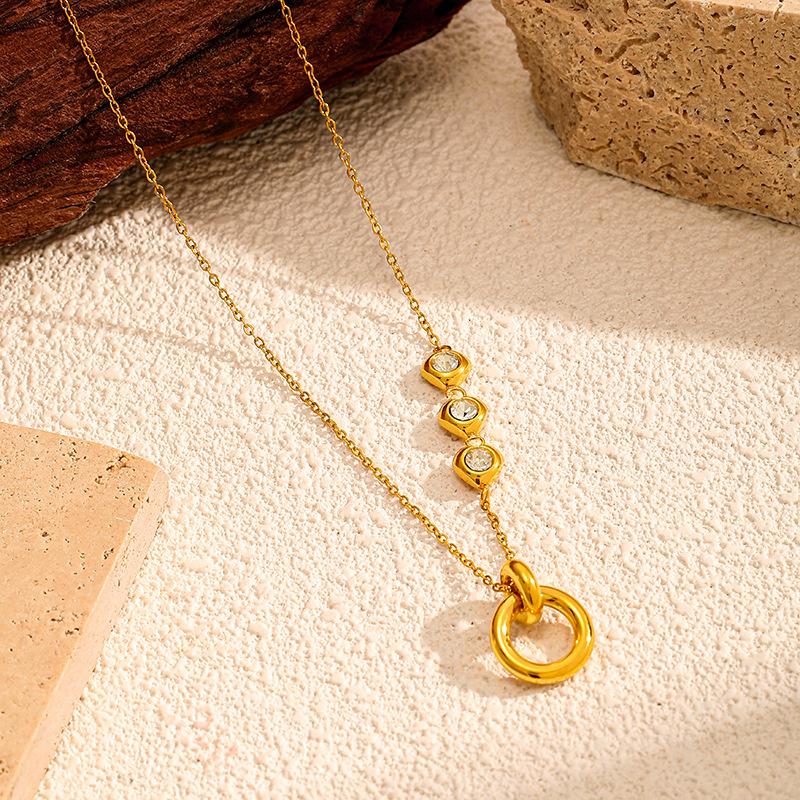 Gold Titanium Steel Necklace Light Luxury Premium Sense Necklace Jewelry Women's Non-Fading Clavicle Chain Stainless Steel Sweater Chain