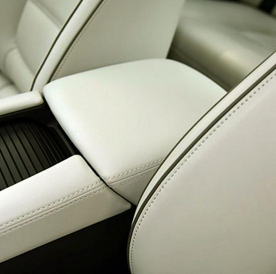 

Mazda Atenza 14-22 Center Console Armrest Leather Cover