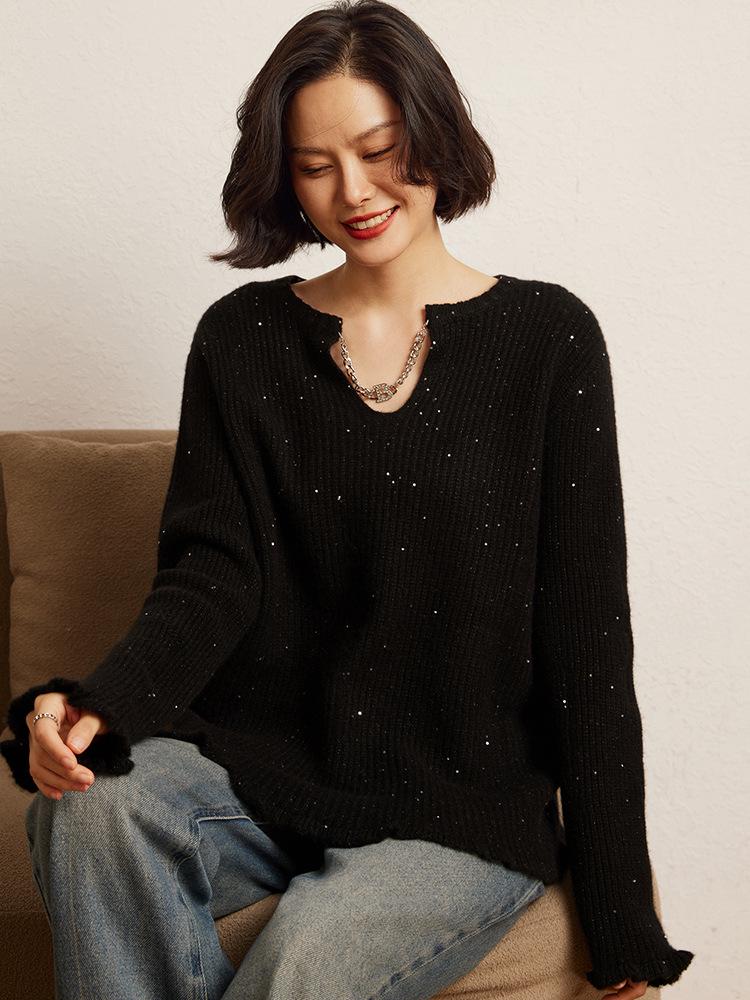 Women's Thickened Cashmere Sweater with Scissor Collar and Sequin Detail - Autumn/Winter Knitted Base Layer