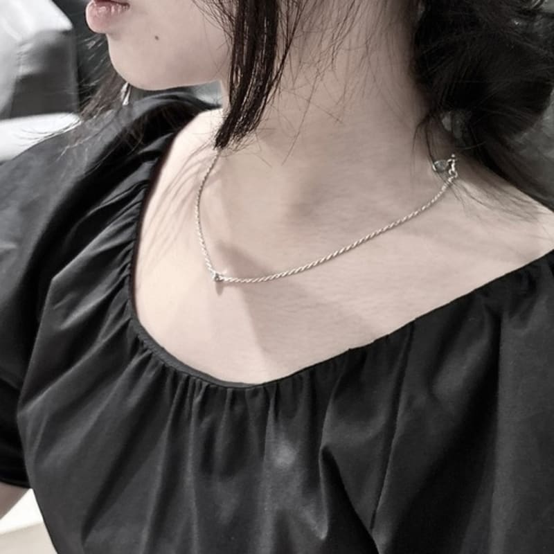 Evenesel Rome Necklace