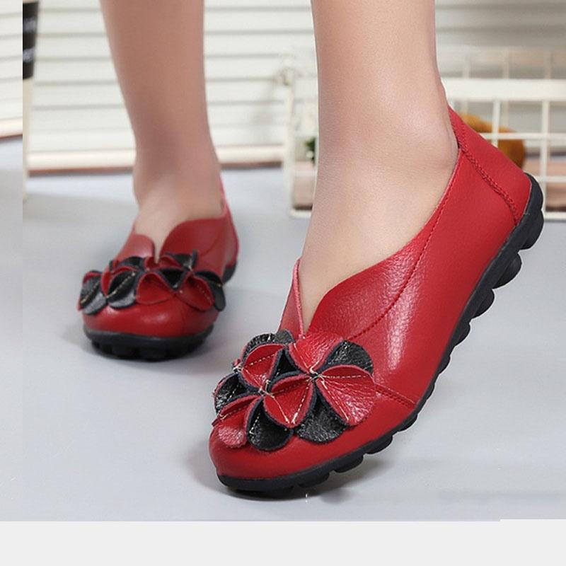 Versatile Soft Sole Flat Shoes With Classic Round Shallow Mouth For Moms