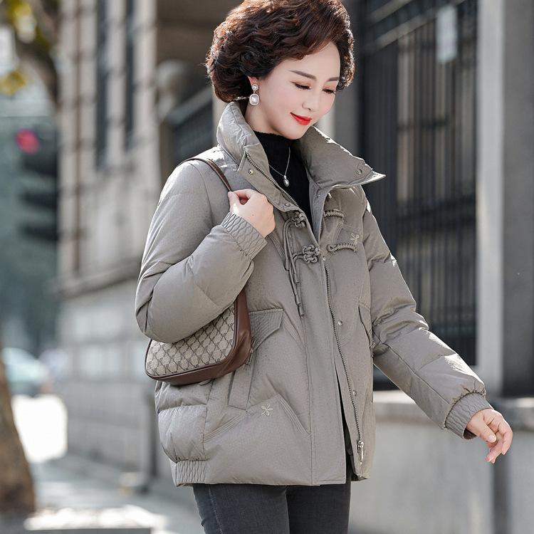 

Middle-aged and Elderly Women s Down Jacket Short New Loose Mother Winter Warm Jacket L хаки