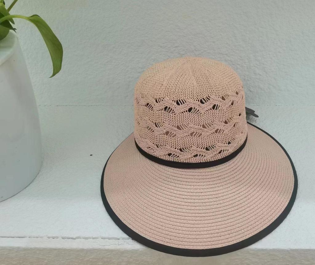 Women's Luxury Large Brim Sun Protection Straw Hat for Summer Beach Vacations