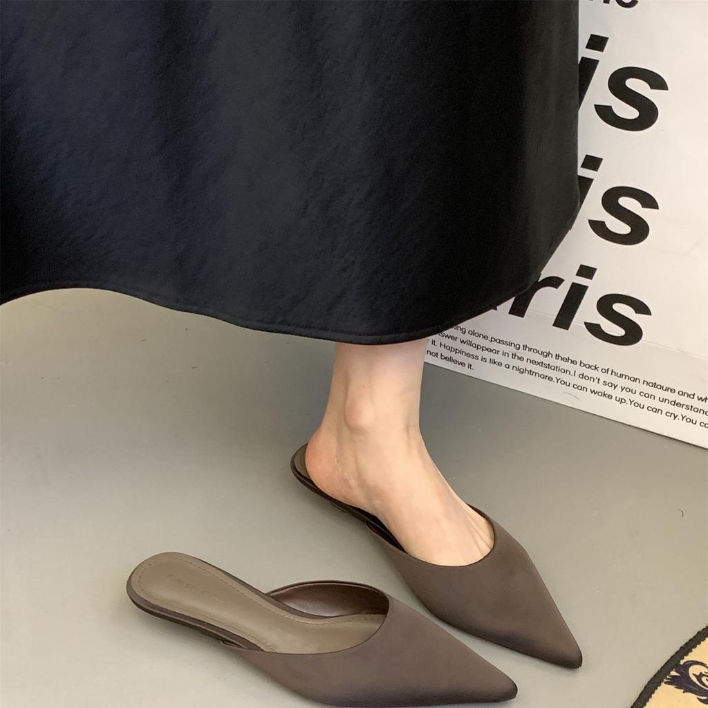 French pointed head, thin low heel, baotou, half-drag woman, spring 2025 new niche design, shallow mouth, one-pedal slippers