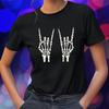 T-Shirt Frauen Skeletthände Rock'n Roll Motiv Baumwolle Größe S bis 3XLWird in neuem Fenster oder Tab geöffnet