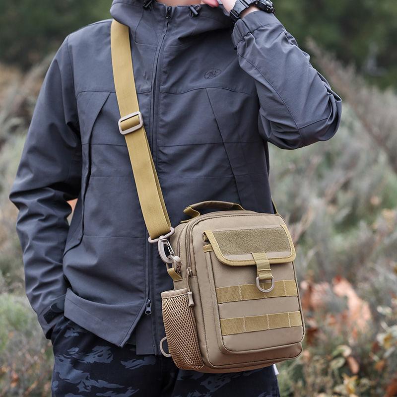 Outdoor camouflage anti-splashing water shoulder portable kettle and women messenger military fans multi-functional small cash register breast bag