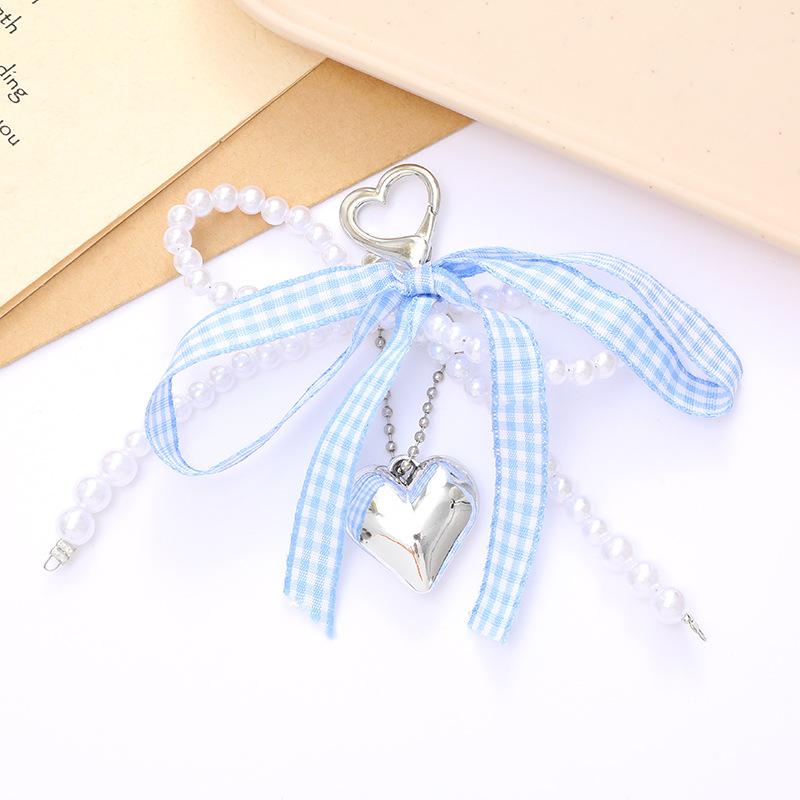 

Y2K Imitation Pearl Beaded Key Chain Heart Pendant Bow Tie Bag Ornament Keyring Pendant