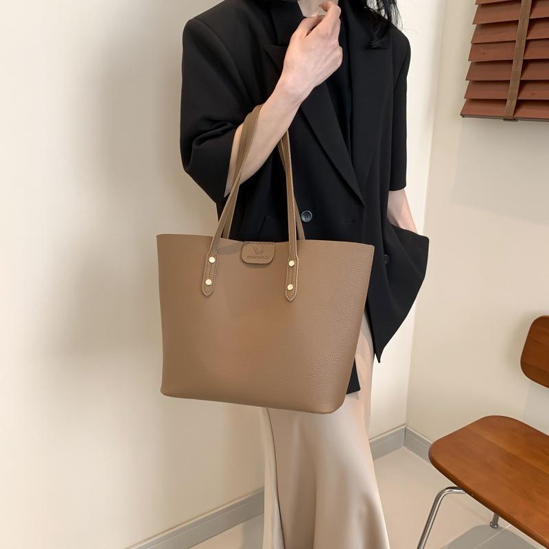 Premium Commuting Large Capacity Versatile Shoulder Underarm Bag Simple Portable Tote Bag Mother and Child Bag