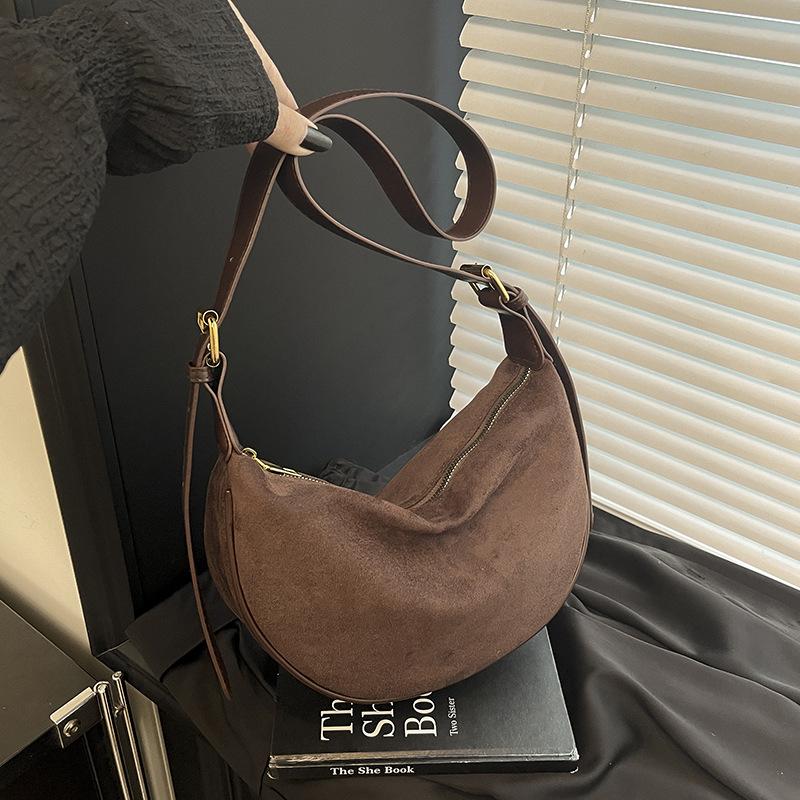 

Maillard Ретро Матовая Замшевая Сумка на Плечо и Кроссбоди - Женская Мода Осень/Зима Сумка-пельмень 28x9x18 кофейный