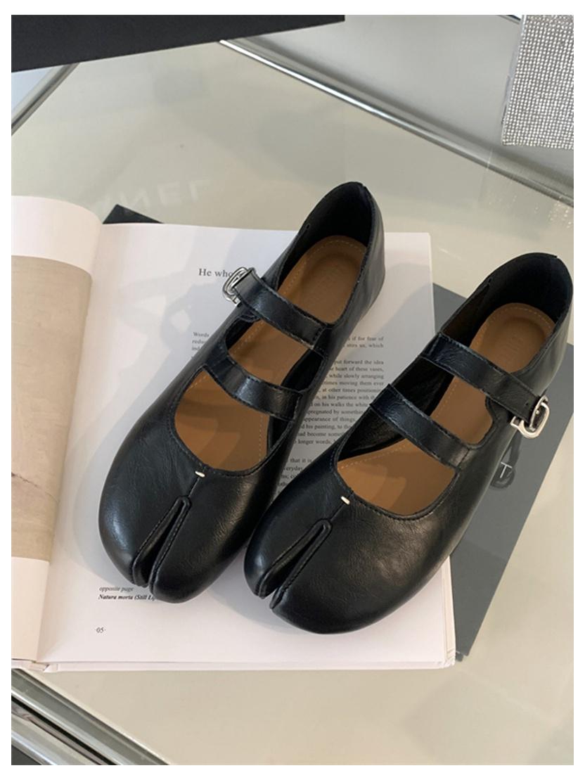 

Модные таби ниндзя обувь женские балетки с раздельным носком женские повседневные лоферы женские мокасины комфортная осенняя обувь 35 чёрный