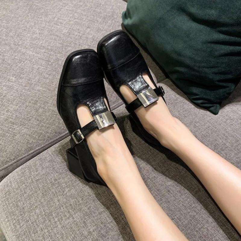 Women's Fashion Thick Heel Shoes Fall New Square Head in The Mouth Metal Buckle Anti-slip Wear-resistant Low-top Shoes