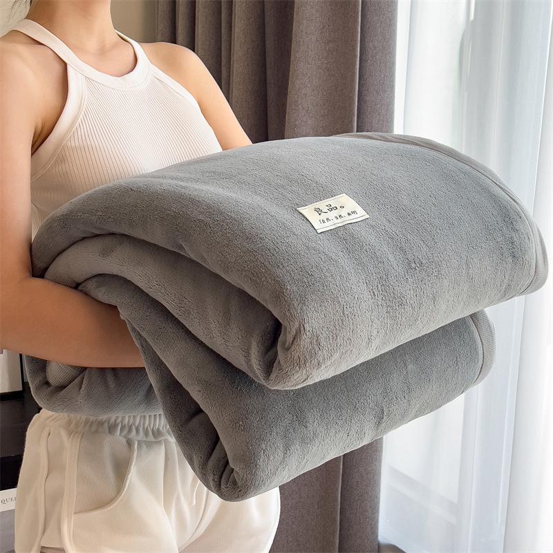 Thickened Muuji Flannel Milk Velvet Throw Blanket