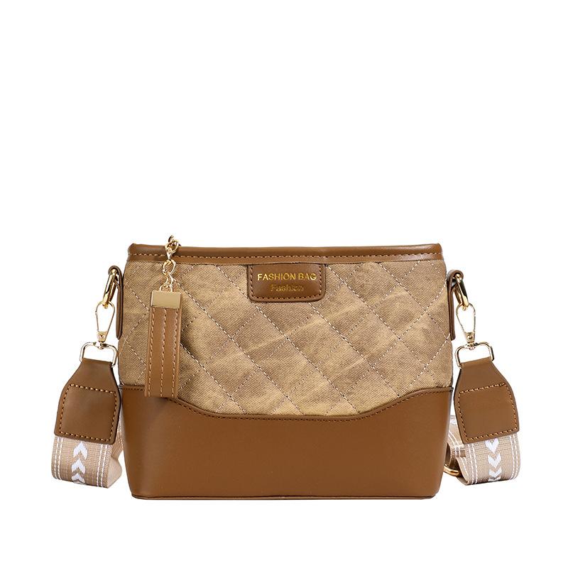 

Сумка женская новая контрастного цвета с широким плечевым ремнем модная на плечо мессенджер коричневый