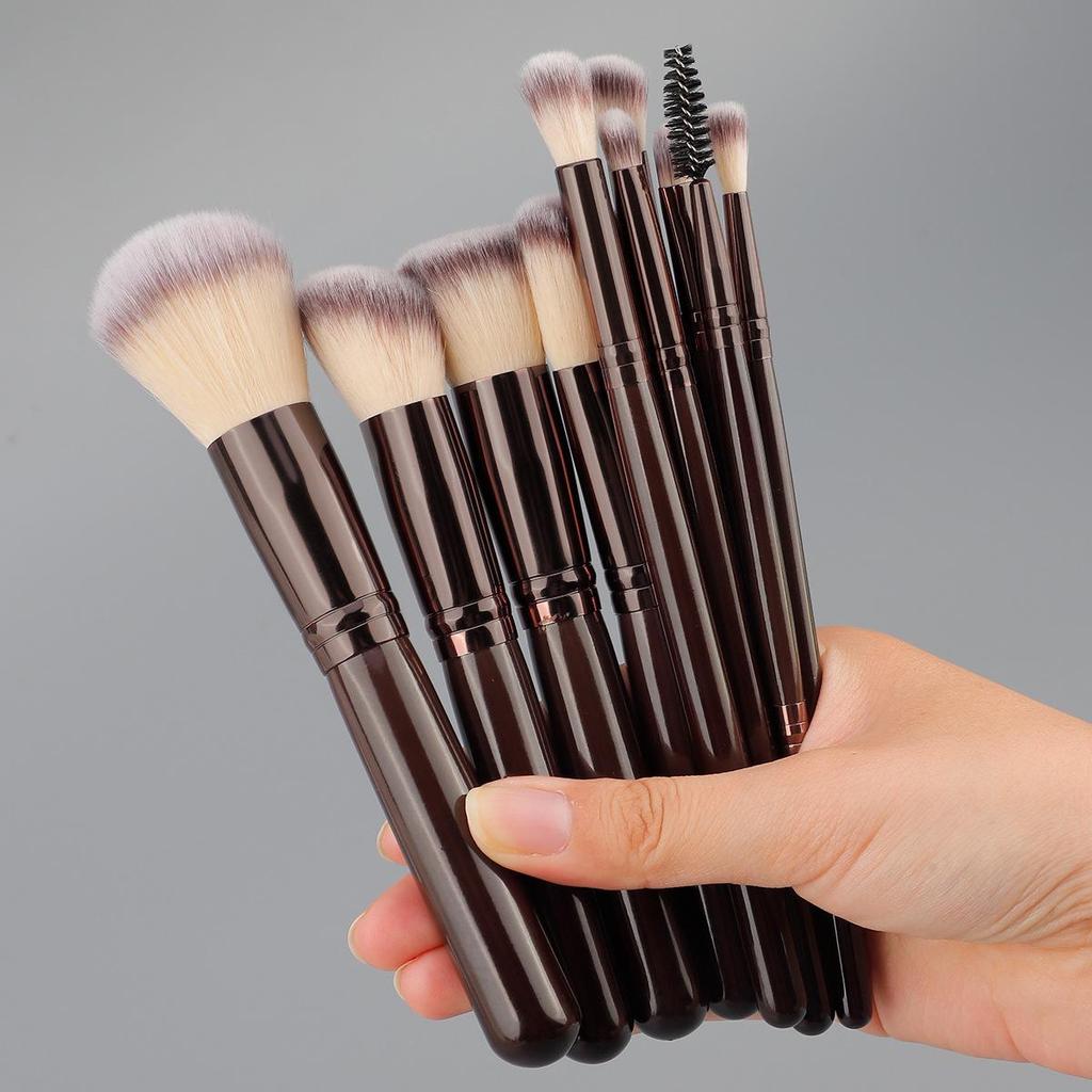 10-Piece Makeup Brush Set with Flat Foundation, Powder, Contour, and Eyeshadow Brushes.