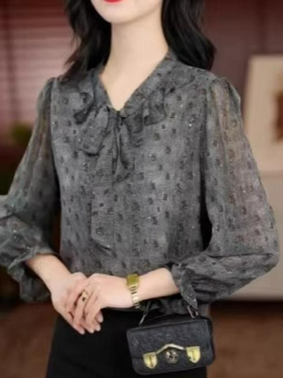 Elegant 2026 Summer Chiffon Shirt for Middle-Aged & Elderly Women - Loose Fit, Stylish, Lightweight