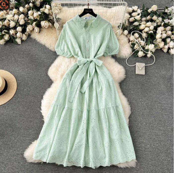 2026 retro embroidery hollow lace lapel breasted slim-fit long age-reducing bubble sleeve dress women