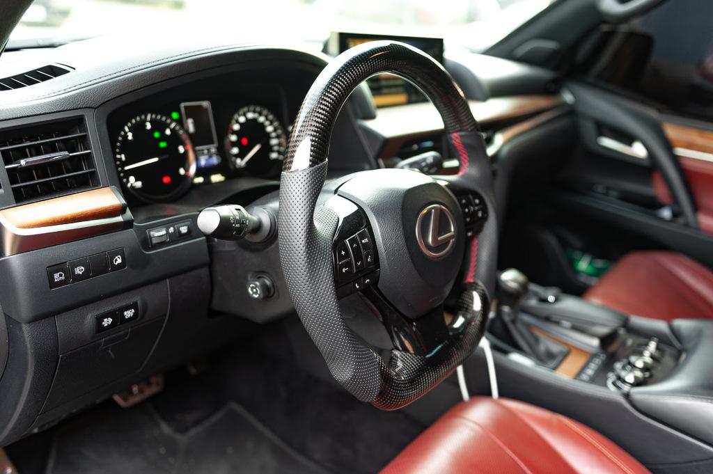 Steering Wheel Assembly Anatomical (carbon) for Lexus LX570/450d