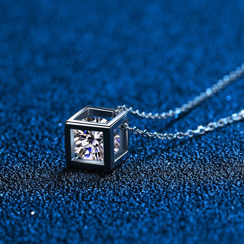 Square Hollow Cube Pendant Moissanite Necklace Silver Vvs Lab Diamond Necklace For Women Girls Gift Fine Jewelry