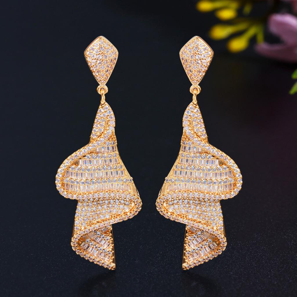 Needle Geometric Spiral Earrings Sparkling Zircon Long Pendant Earrings