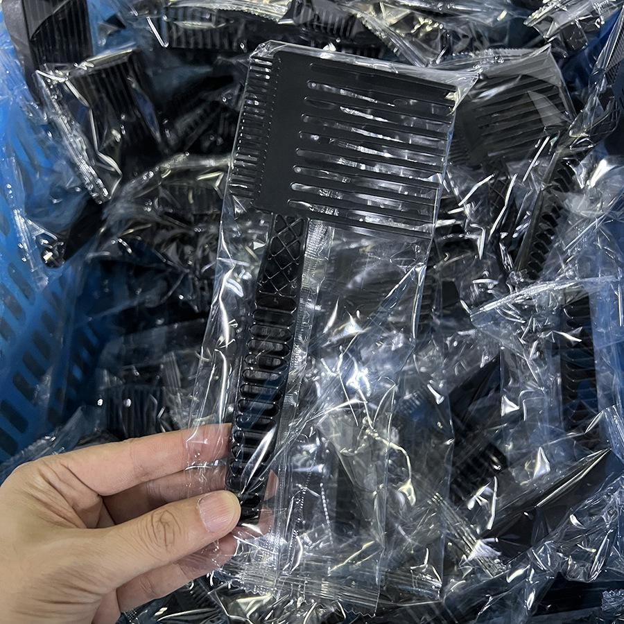 Multifunctional Long Handle Men's Slope Flat Top Clipper Comb for Pompadour and Fade Haircuts