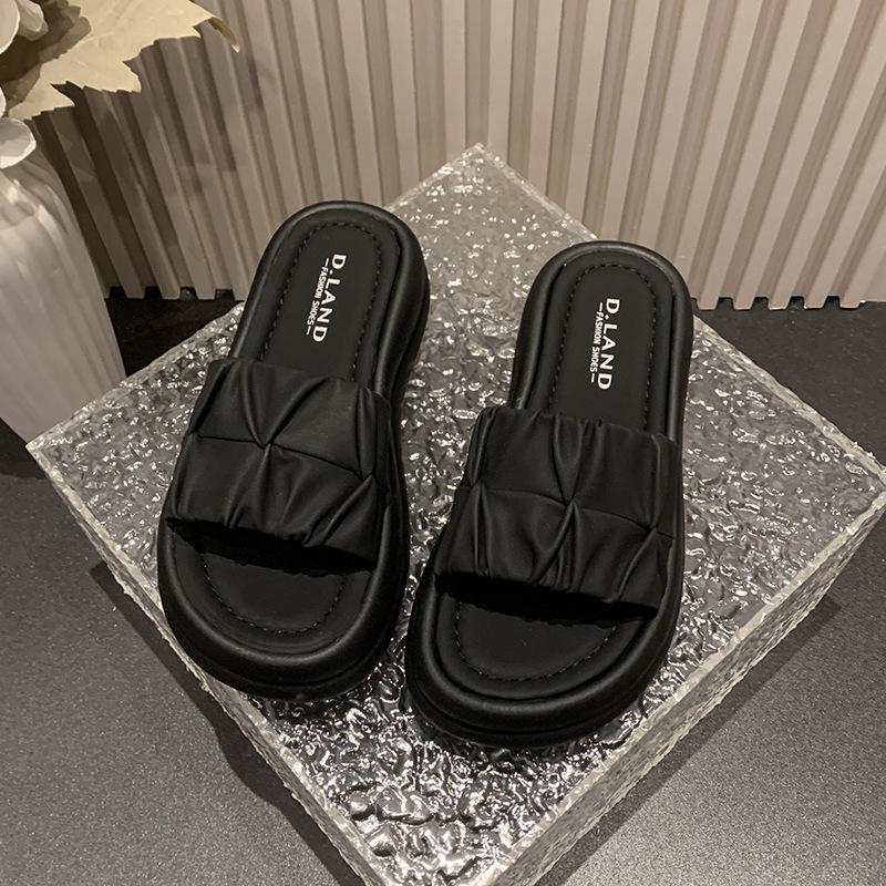Slippers women's summer wear new fashion thick-bottomed muffin sandals beach folds