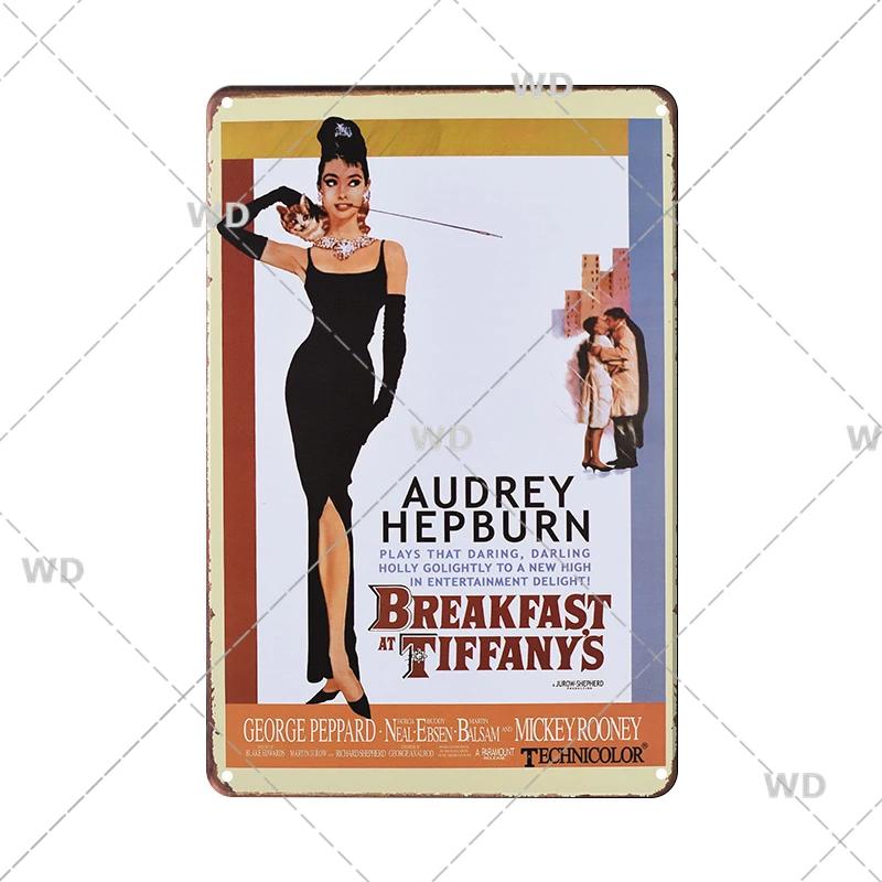 

Retro Pin Up Girl Tin Sign Plaque Metal Plate Vintage Sexy Wall Art Stickers for Bar Pub Club Man Cave Kitchen Retro Iron Poster 20x30cm