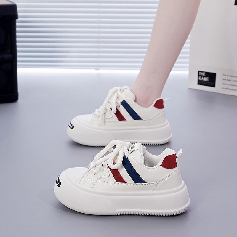 

Осенние маленькие белые туфли, новая корейская версия женских студенческих спортивных туфель на платформе, повседневная обувь 35 бежевый