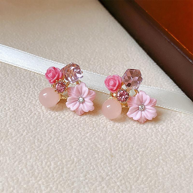 Fashion Retro Elegant Exquisite Crystal Flower Stud Earrings For Woman Light Luxury Temperament Y2K Jewelry Wedding Party Gift