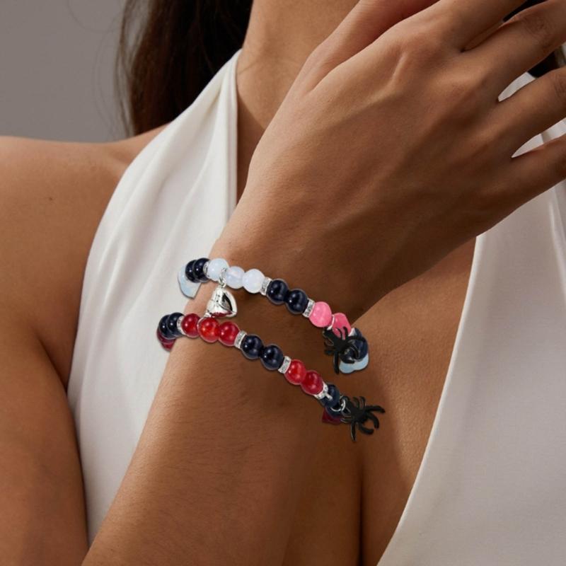 2pcs Halloween Spiders Couple Bracelets for Women Men Magnetic Heart Matching Bangles Festive Party Aesthetic Jewelry